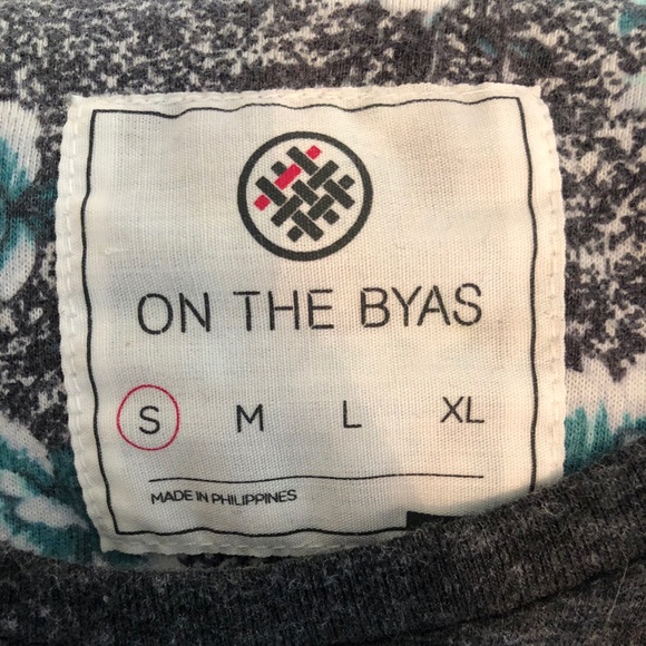 On The Byas T-Shirt - Picture 3 of 3